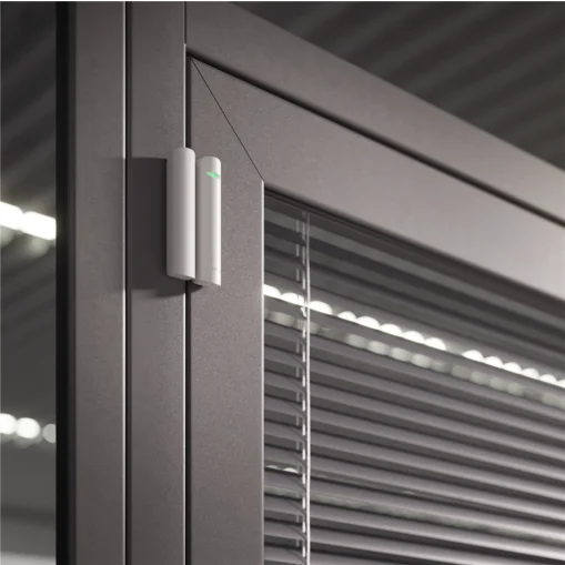 Superior DoorProtect Plus Fibra white EU