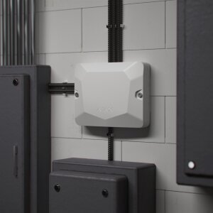 Ajax Case A (106) white